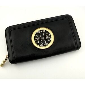 Tory Burch Black Leather Full Zip Wallet Gold Hardware Quiet Luxury Accessories‎